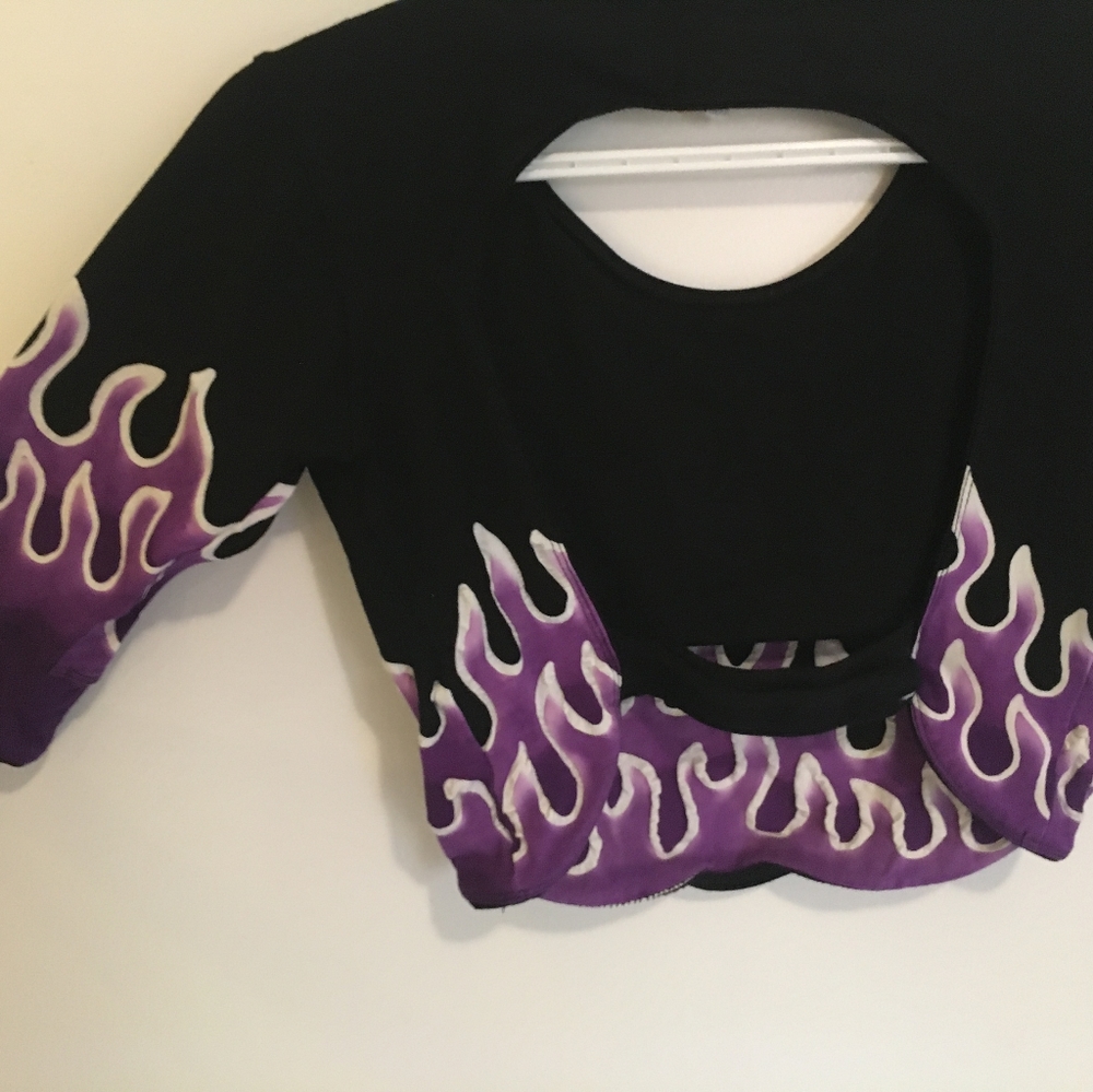 FLAME CROP TOP - Picture 5 of 5